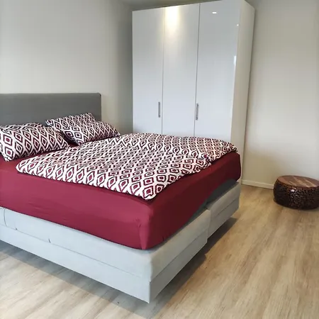 Luxurioese, Grosse Mit Parkblick Διαμέρισμα