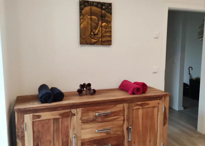 Appartement Luxurioese, Grosse Mit Parkblick Mettmann